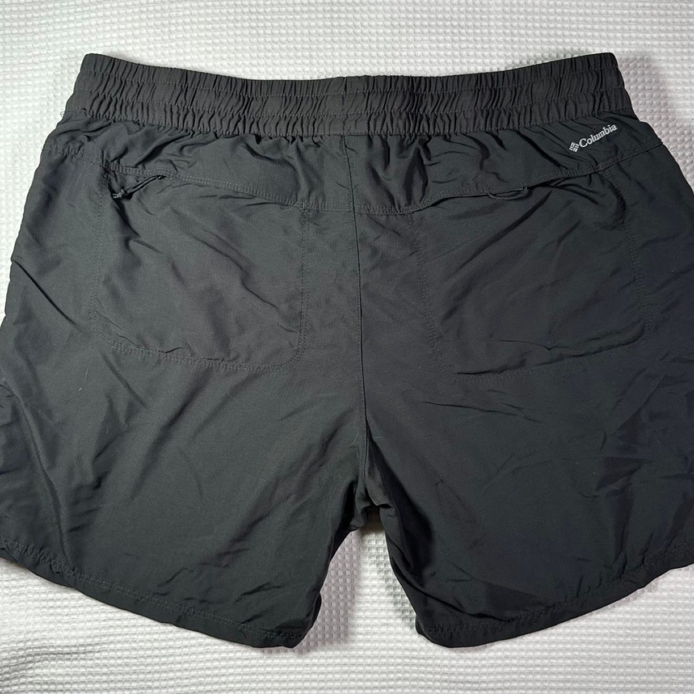 Columbia black shorts Men Size L - Picture 2 of 2